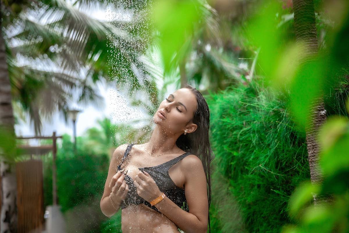 Why Your Hair Detangling Brush Might Be Causing More Harm Than Good
